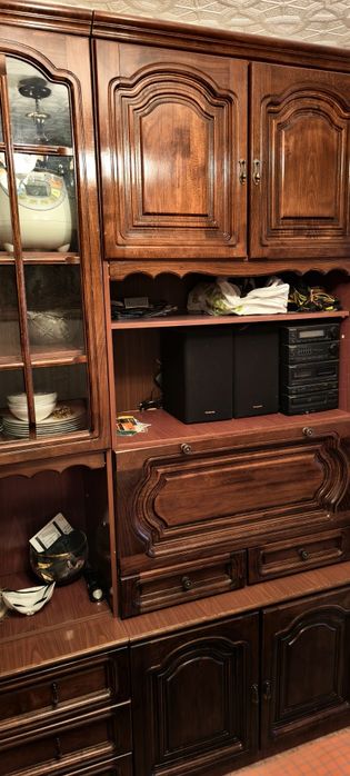 Продам стенку для зала.