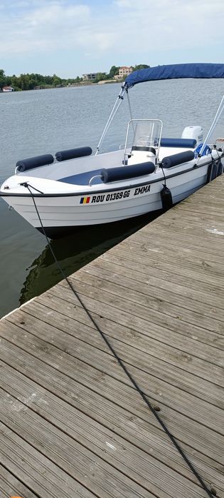 Barca Open cu Suzuki Ari RR