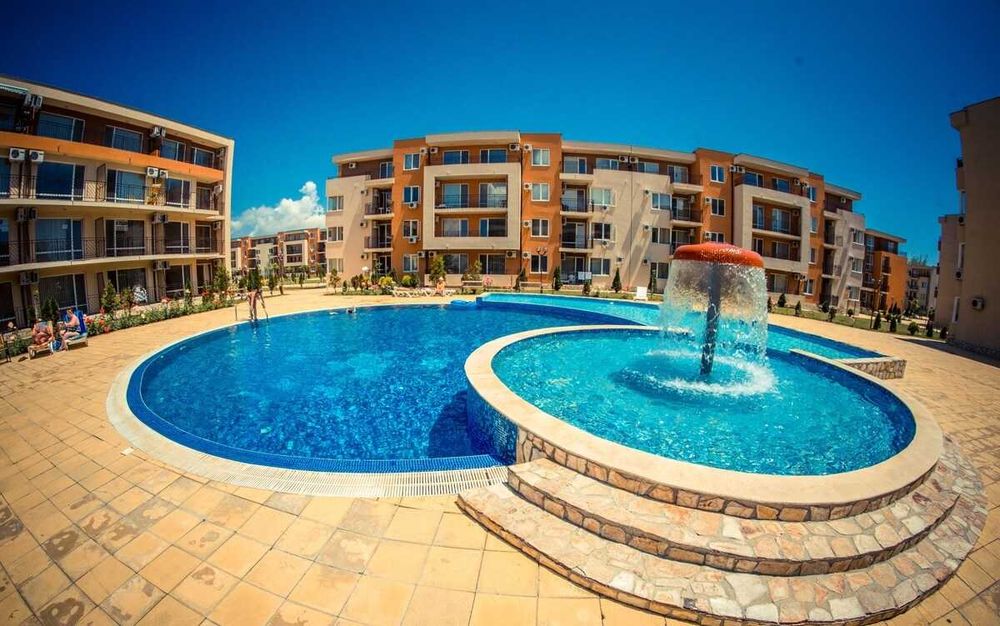 Продава се Четиристаен апартамент в к.к. Слънчев бряг - 133 кв.м за 1091 €/кв.м - Снимка #17