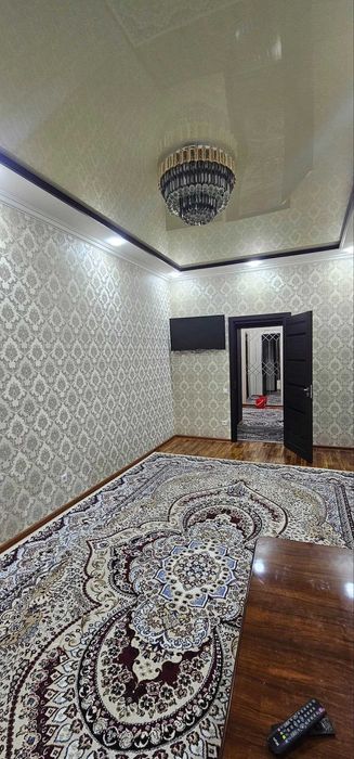 Янги Домдан 1 каватдан 2 хонали квартира сотилади 6 микрн Лавита