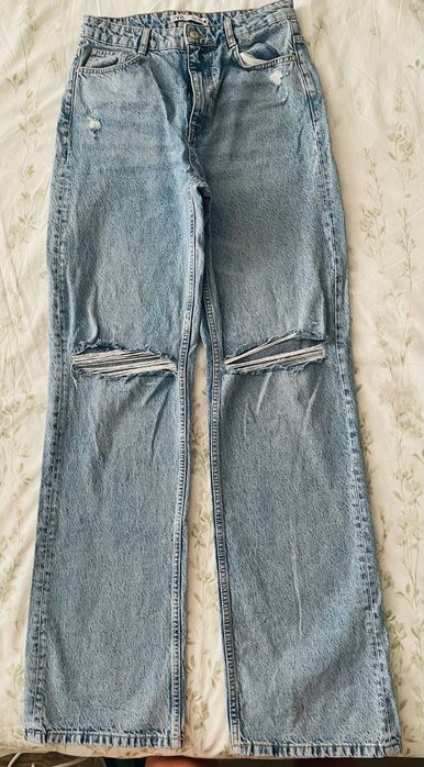 Zara blugi NOI, mstime  40 la doar 75