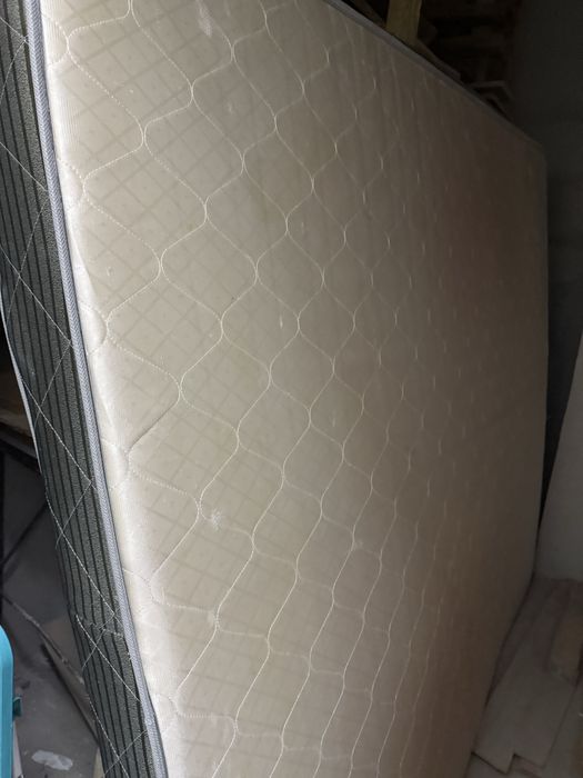 Продам матрас 180/2. Б/у