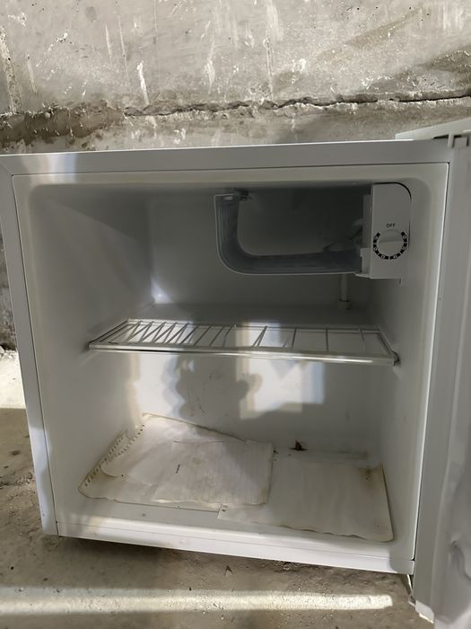 Холодильник сатылады