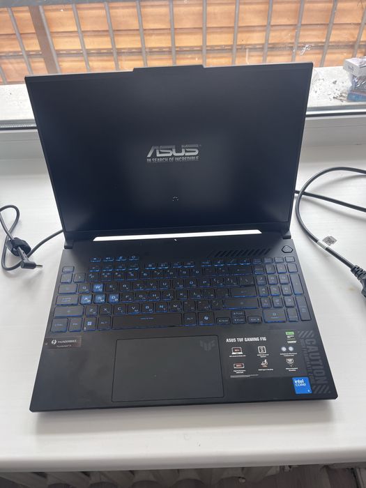 Продам ноутбук срочно