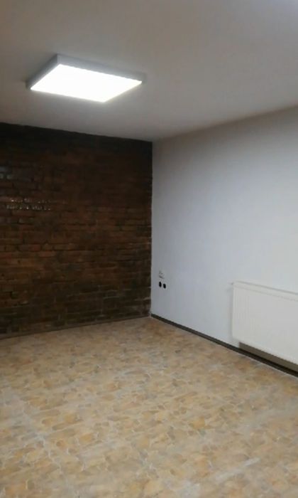 Birouri de închiriat