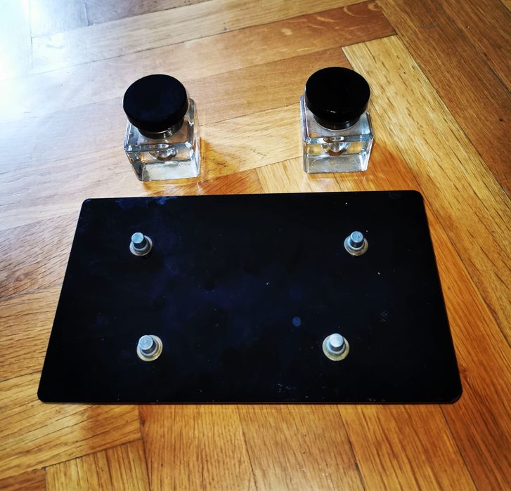 Мастилница мраморна оригинален комплект в стил Арт Деко две стъкленици