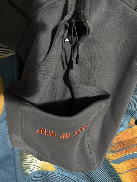 Compleu Nike Tech x SYNA M