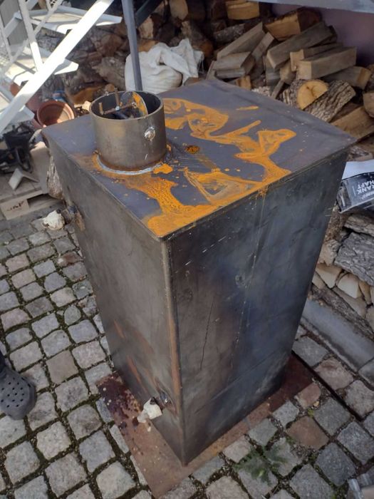 ДОКУМЕНТАЦИЯ за изработка на печка на дърва с водна риза.