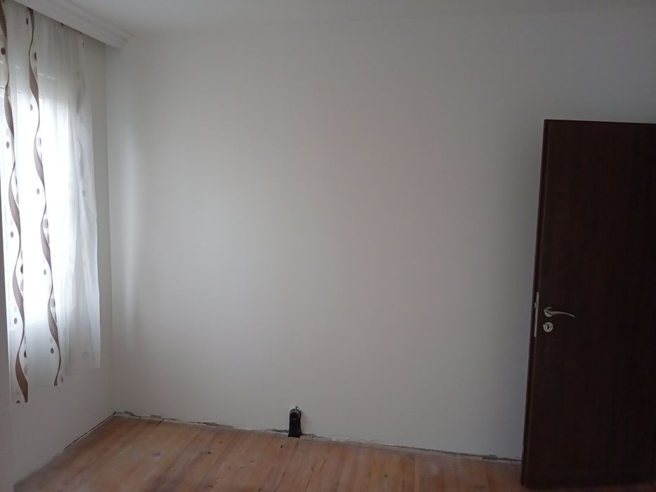 Продава се Тристаен апартамент в Благоевград, Еленово 2 - 85 кв.м за 1000 €/кв.м - Снимка #12