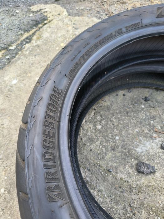 Bridgestone Battlax Adventure 41R
150/70/18 Dot 0223.
Добро състояние