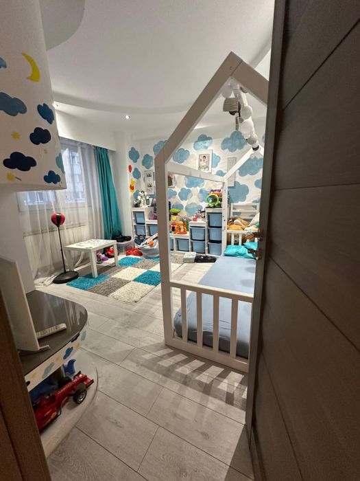 Apartament 4 camere Et 1 Nufaru