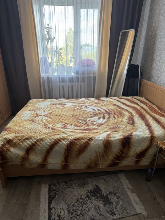 Продам 2 спальную кровать