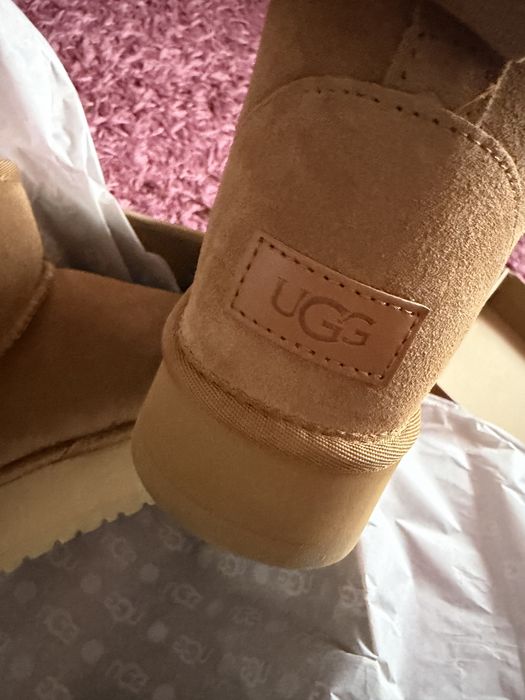ugg mini 39 noi
