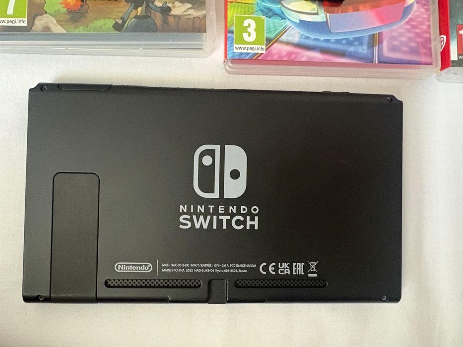 Nintendo Switch+ 4 jocuri originale