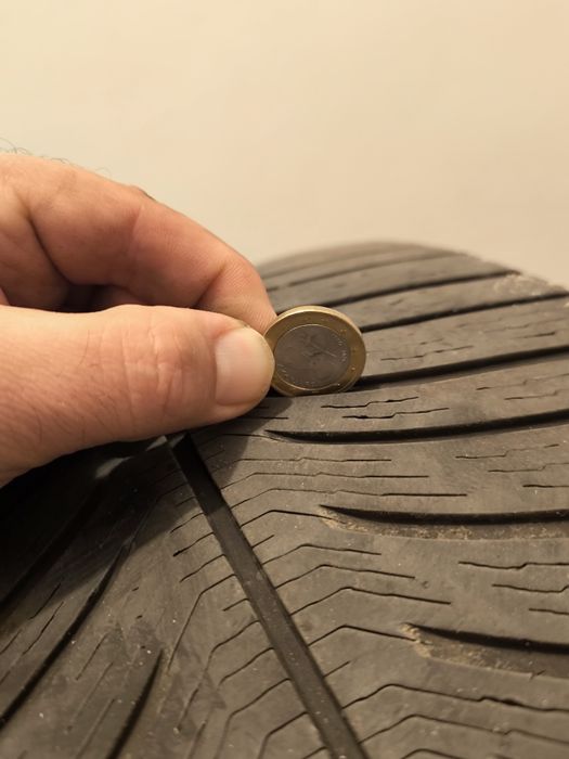 Комплект 4 бр. зимни гуми Michelin Pilot Alpin 5 225/45 R19 (DOT 2022)
