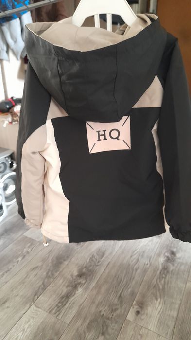 Продам ветровку на мальчика