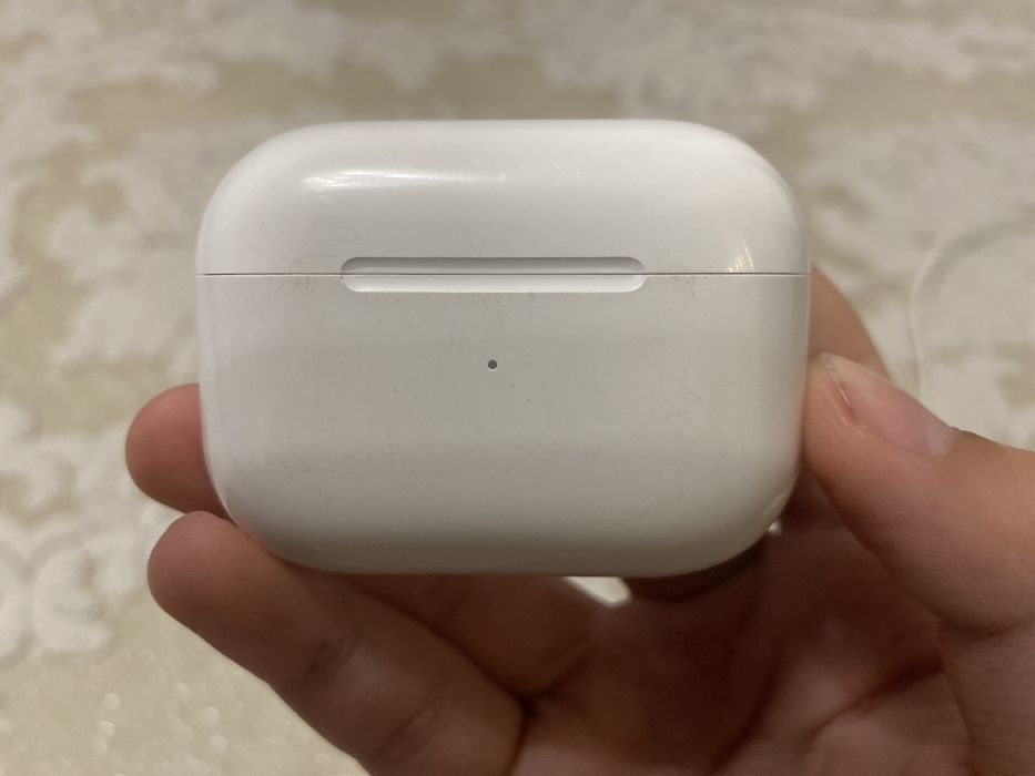 Продам AirPods Pro
