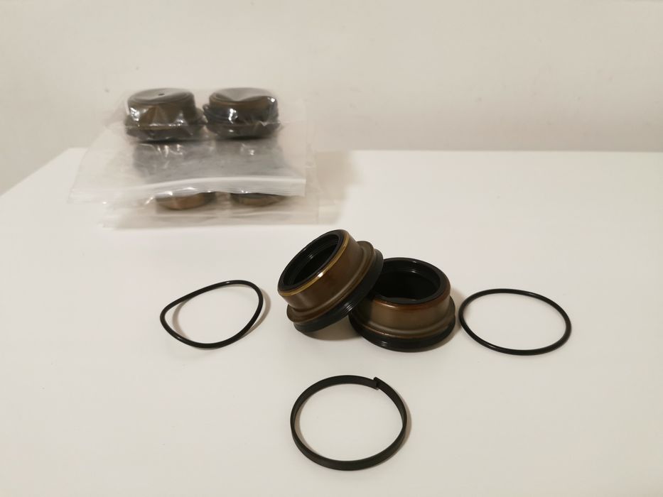 Set garnituri piston mijloc As-tronic euro5 euro6

400 ron