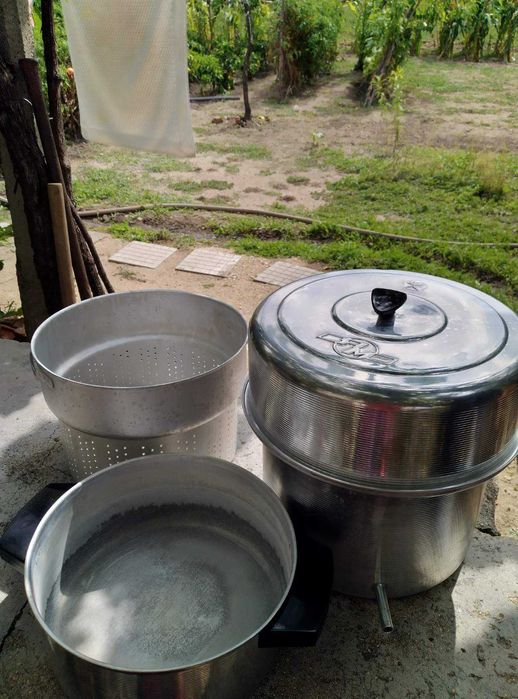 Продавам соковарка