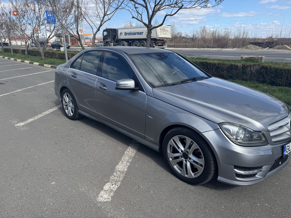 Mercedes Benz C300 4matic