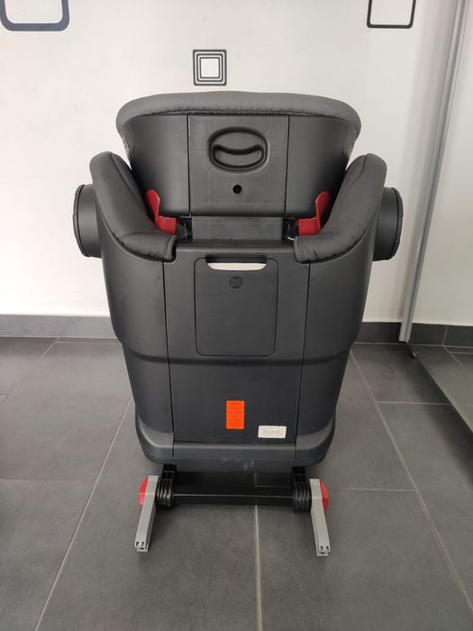 Scaun auto Britax Romer Kidfix cu isofix pentru copii între 15-36 kg