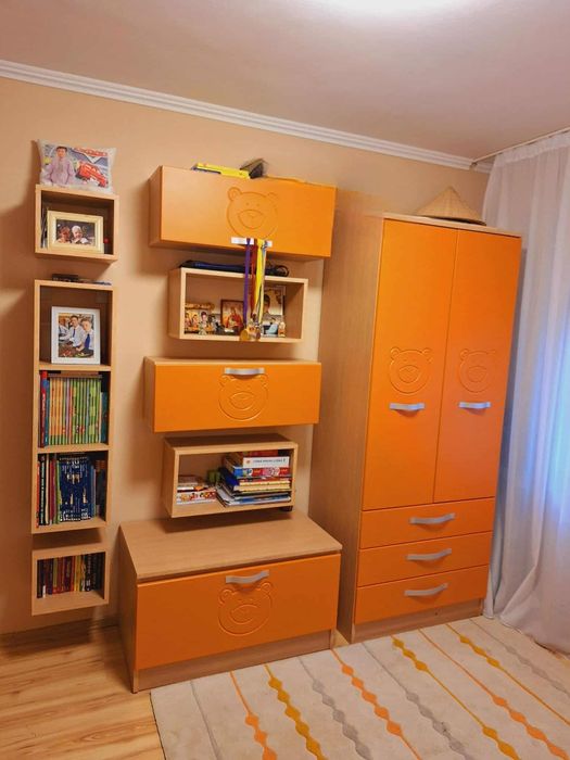 Mobila camera copil din MDF si birou mare