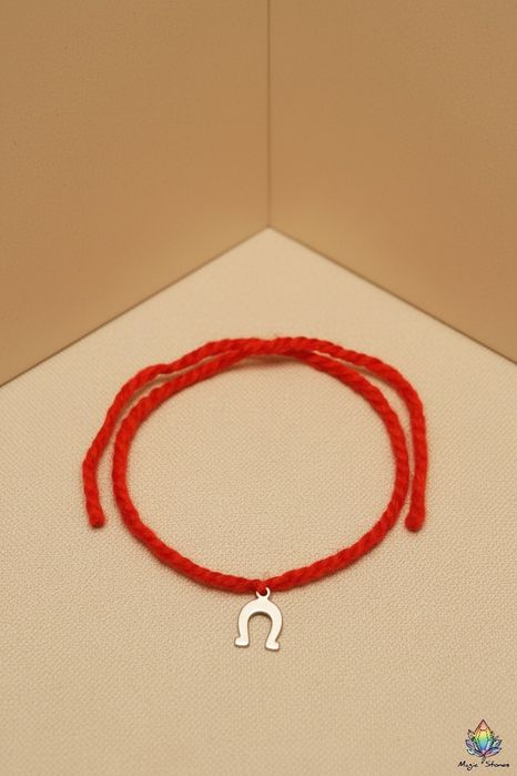 Подвески Подковы на красной иерусалимской нити