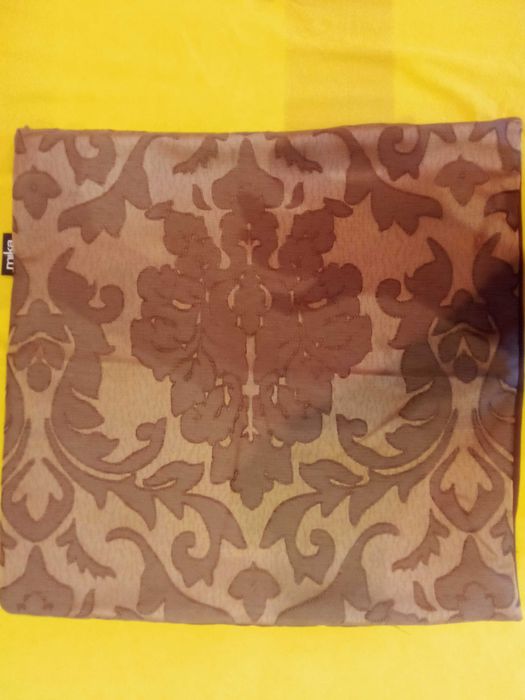 Декоративни възглавници 50/50- 8 лв.