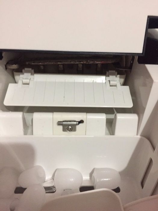 Ледогенератор малък инокс