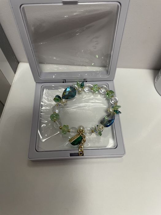 Гривни естествен камък