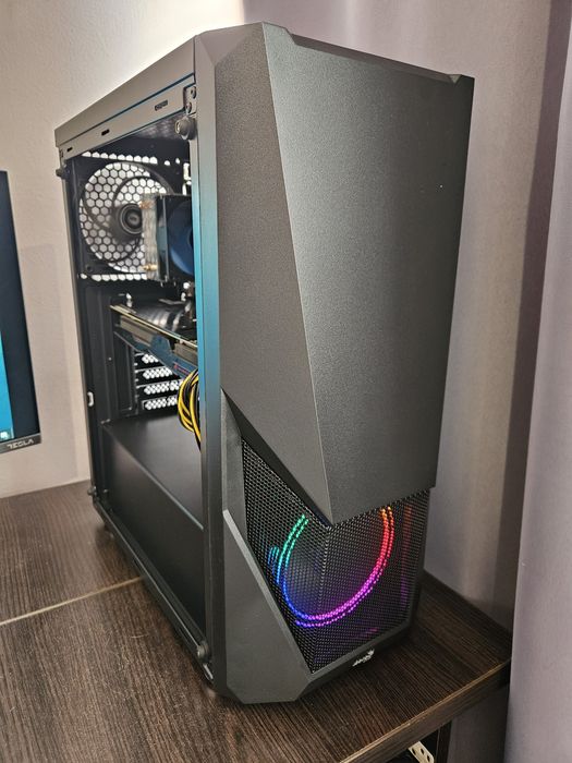 Unitate PC sk1151 Intel I7 6700 GTX 1060 6GB DDR5