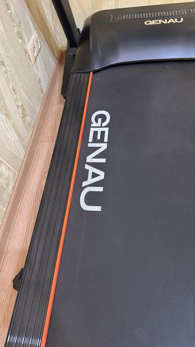 Genau CROWN G530