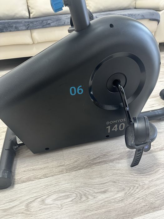 Bicicleta fitness Domyos 140