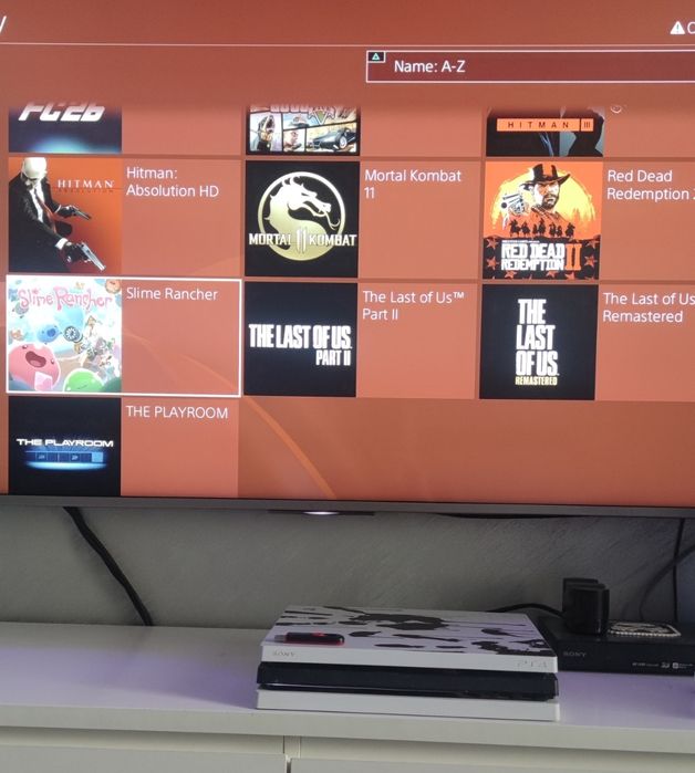 PS4-Pro-1 Tb-Limited Edition+12 Игри