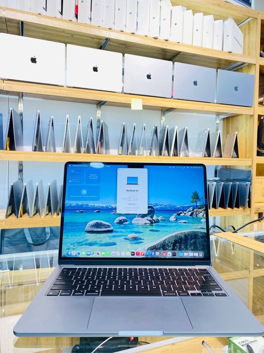 MacBook Air M3 27sikl