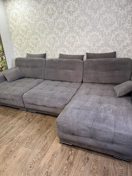 Продам диван, длина 3,60 м