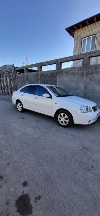 Срочно ласетти 1.8 автомат