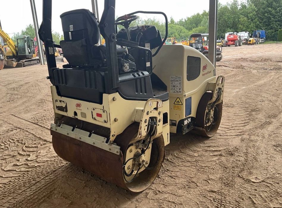 Cilindru Vibro Compactor  Ingersoll Rand DD-24