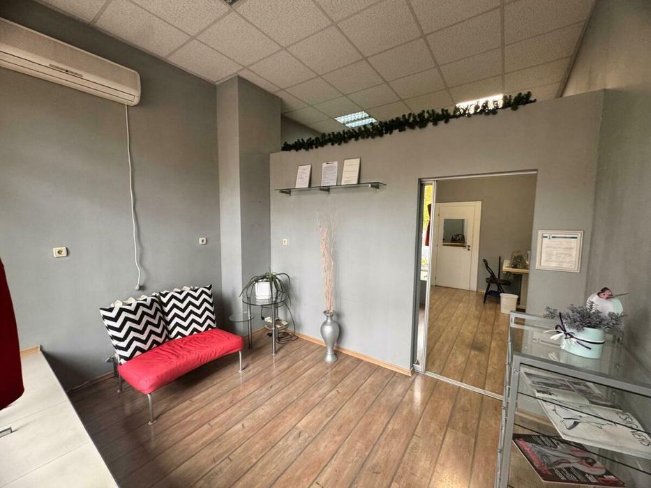 Търговско помещение, 35  кв.м., кв.Възраждане