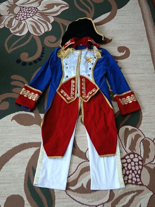 Продам костюм пирата