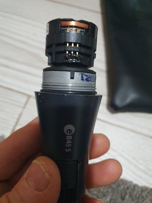 Microfon sennheiser e845s și e835s