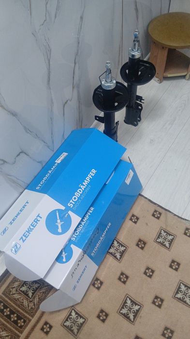 Zekkert ,задние стойки