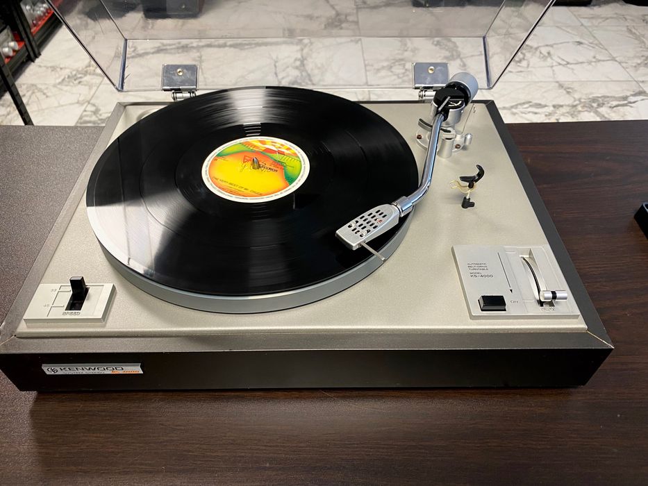 Vintage грамофон Kenwood