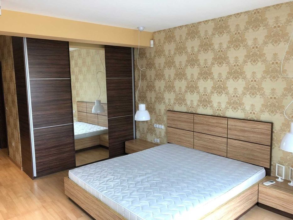 Дава се под наем Четиристаен апартамент в София, Борово - 330 кв.м за 1780 € - Снимка #5