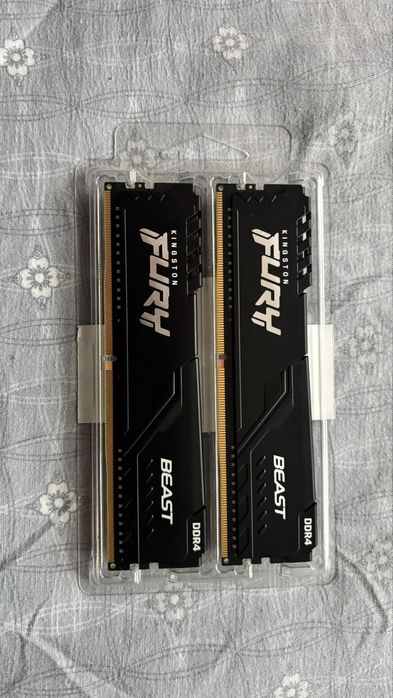 Рам памет 2х8 гб