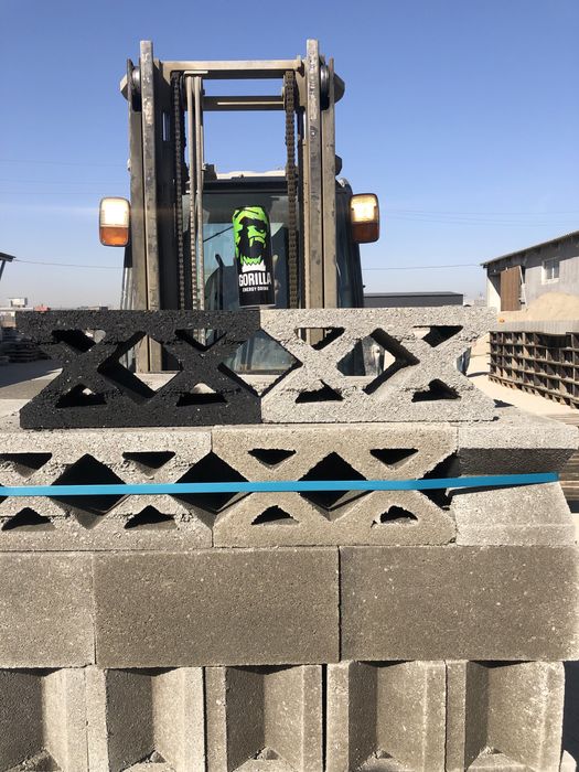 Сплитерные перегородочные и рваный блоки от производителя