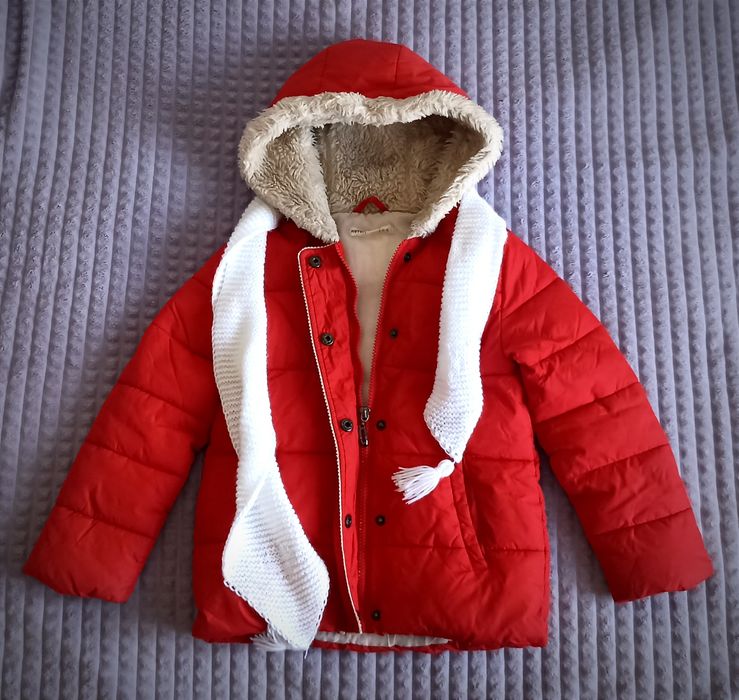 Куртка на девочку на холодную осень