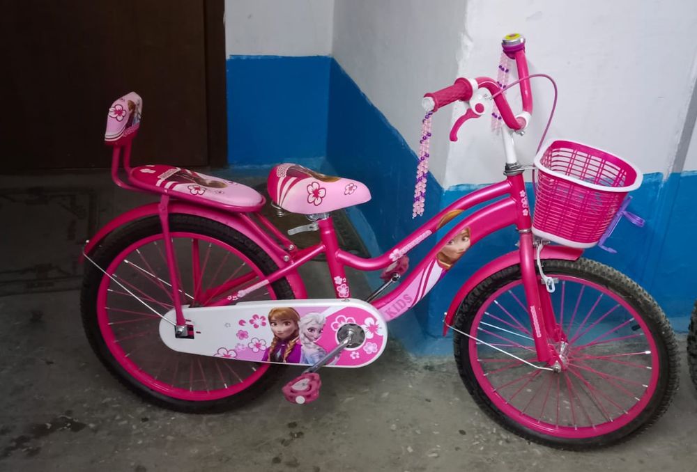 Продам велосипед для девочек