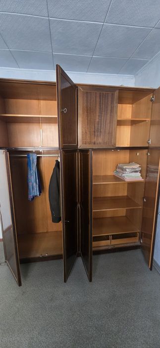 Шифонер в хорошем состоянии