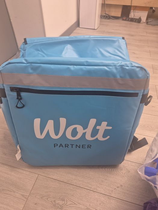 Продам сумку WOLT